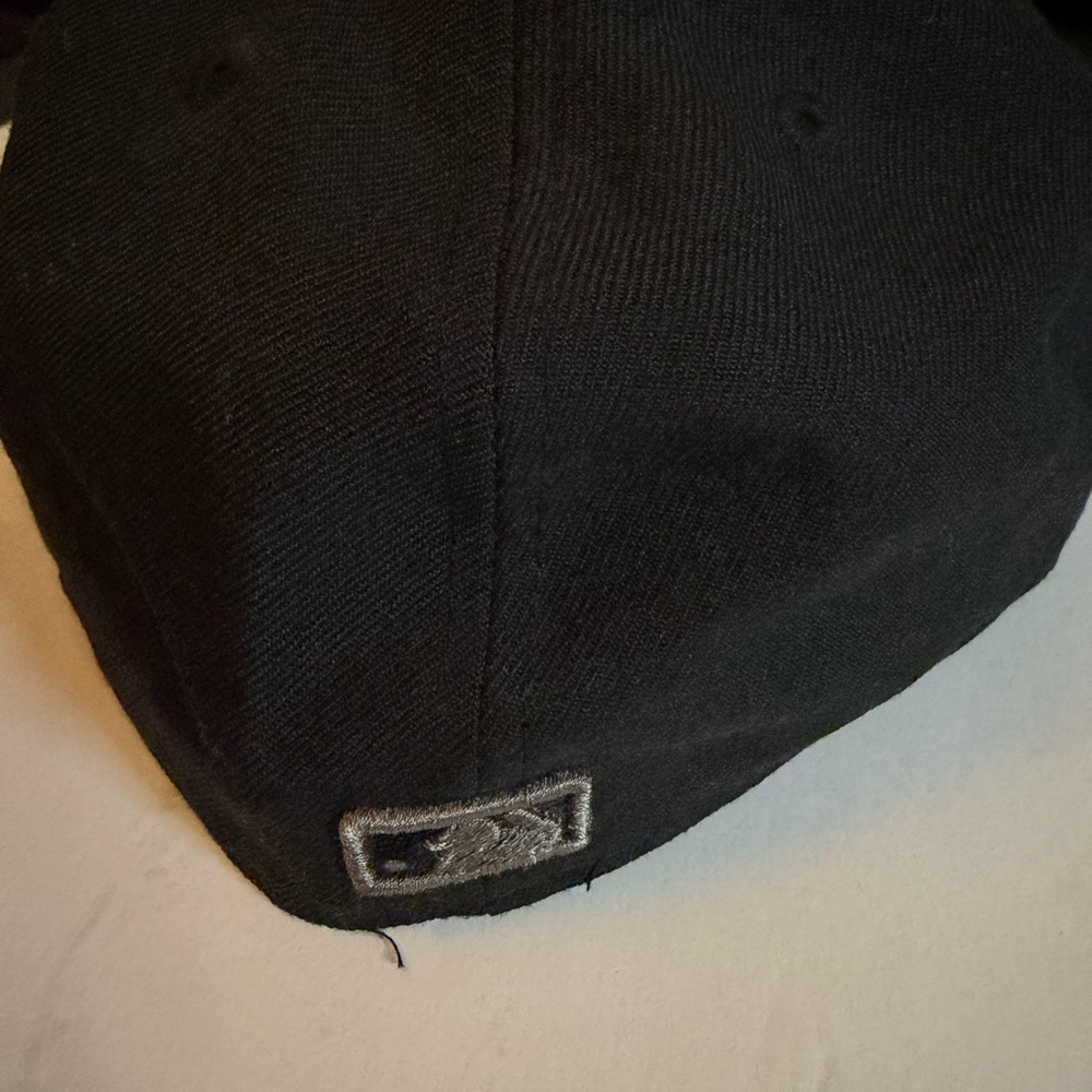 Men’s New Era Fitted Detroit Tigers Cap (7 1/4) - Picture 3 of 6